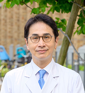 黒川 峰夫 教授(血液・腫瘍内科科長、無菌治療部部長)